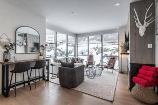 101 Horizon - 3 Bdrs Tremblant Ski In Out plus Spa & Sauna - 1