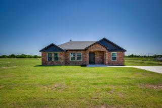Madill Vacation Rental with Grill Near Lake Texoma! - Madill - 9