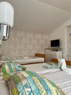 Apartments Tatjana - Pag - 2