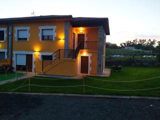 APARTAMENTOS EL ROJU - Santillana del Mar - 9