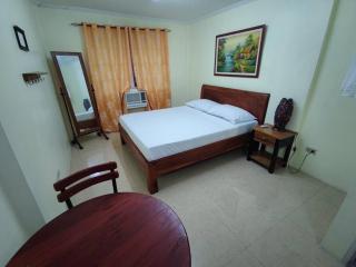 Lawton Residences Studio Room 2G - Manila - 2