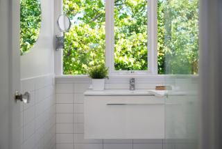 Sades - Daylesford - 2
