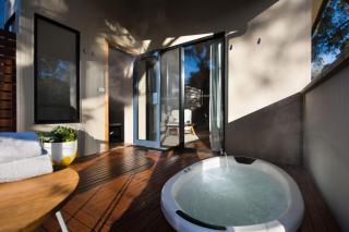 Sanctum - Hepburn Springs - 3
