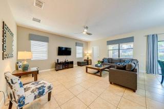 Stunning 6Bdr and 6 Bath Pool Home Near Disney - Davenport - 3