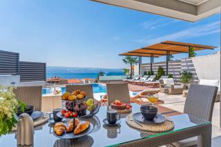 Luxury VILLA BANE, heated private pool and jacuzzi, sandy beach 120m far, 12 pax - Duće - 1