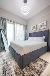 ALiving Luxury 1BR Apartment at Zada Tower With Balcony , Canal Views ,Close to Dubai Mall, 2613 - 3