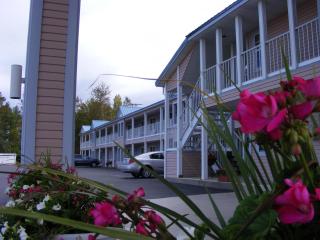 Great Lakes Inn Mackinaw City - Mackinaw City - 3