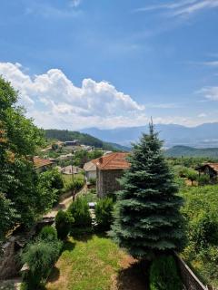 Leshten Valentin's House - 7