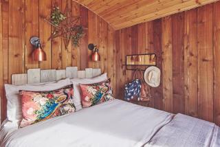 Big Sky Hideaway - Leominster - 5