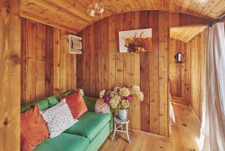 Big Sky Hideaway - Leominster - 4