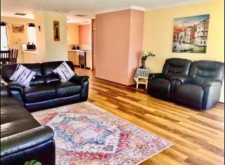 Diggers Dealers Accommodation - Kalgoorlie - 5
