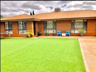 Diggers Dealers Accommodation - Kalgoorlie - 2