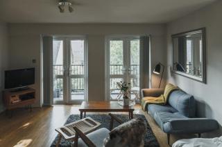 Stylish Central London Flat with Pool and Terrace - 0