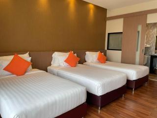 Tonaoi Grand Hotel - 4