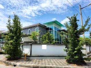Ipoh Glass Pavilion Villa by Verve 7B7B 14 pax - Ipoh - 0