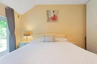 Snug & Cosy Home In Thamesmead Overlooking A Park - Thamesmead - 7