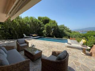 Villa Bianca - Vue imprenable Mer & Porto-Vecchio, Piscine chauffée à débordement, Accès privé plage - 3