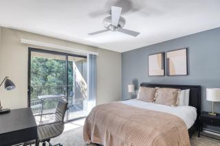 La Jolla 1br w gym wd pool nr bars shops SAN-8 - San Diego - 2