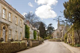 The Acorn Inn - 2