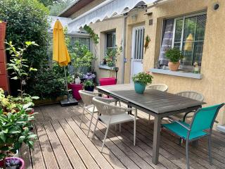 Chambres privées avec piscine partagées et cuisine partagée à 20 minutes de Paris et 40 minutes de disneyland - Fontenay-sous-Bois - 1