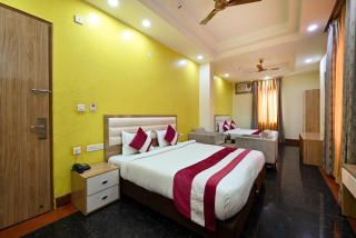 Hotel SKS Grand Palace-Vrindāvan - Vrindāvan - 1