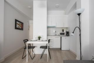 Estudio impecable en el Centro de Madrid - Madrid - 4