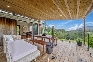 Tranquil Treetop Haven 3BR House with breathtaking views - Kororo Basin - 9