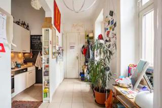 FRO-MEDIA - Streetside Room 2 - Community Space - Vienna - 3
