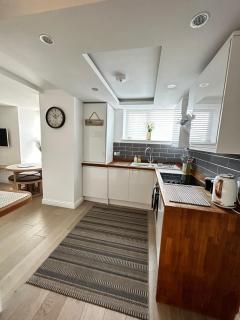 Homely Beachside Apartment in Newquay Town Centre! - 8