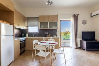 Family Flat 150m from Beach - Kato Gouves - 8