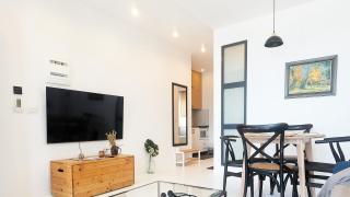 Azar Luxury Suites - Vlorë - 4