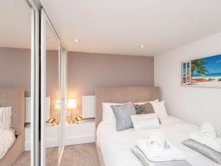 A Hidden Gem - Summer Bliss near Roundhay Park - Pass the Keys - 5