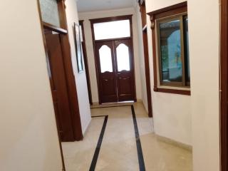 Noor Flat - 8