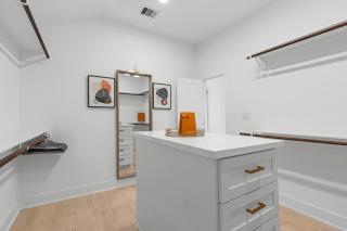 Villa De Briley - Houston - 1