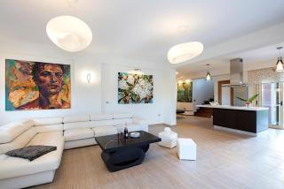 Contemporary Corfu Retreat 3 Bedrooms Villa Girasole Artful Decor Lush Garden Tranquil Setting - Dafnila - 2