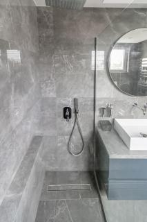 The HostMaster Luminous Elite Estate - Atene - 3