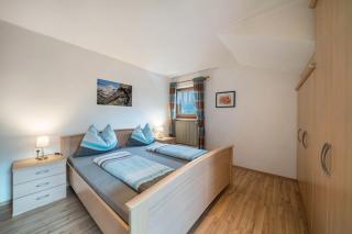 Erlengut Apt Burgstall - 5