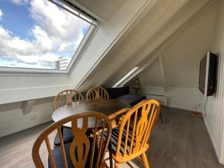 Stunning Hilltop Nest Unparalleled Views - Ideal for Tourists Business - Stavanger - 7