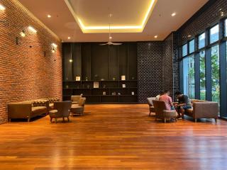 Chambers service suites klcc - 2