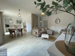 Château de la Busquette - - 7