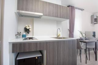 Modern Condo next to Central Festival - Chiang Mai - 4