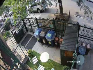 Two Bedrooms Apartment Manage And Supervise By Host Endless Features Amenities Dishwasher Washer Dryer Best WIFI Internet Services By Verizon Fios 960 Upload 960 Download Bi Monthly Free Housekeeping Services Huge 10000 Square Footage - Brooklyn - 4