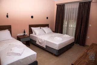 Old Nikiti's Hotel - Nikiti - 9