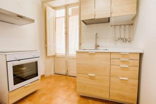 GuestHost - Historic Center Trapani Roomy Apt - 6