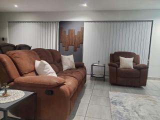 83 on Robertson - Reebok - 1