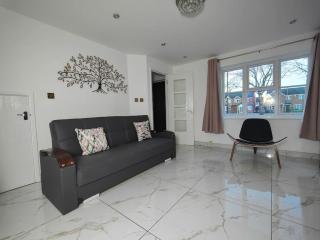 Tyburn Home, Birmingham with FREE Parking - Birmingham - 6