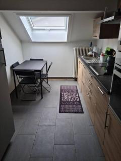 appartement 3 pce - - 4