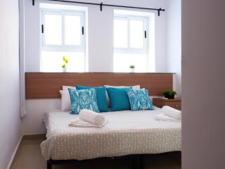 CityScape Gzira Holiday Apartments and Penthouse - 2