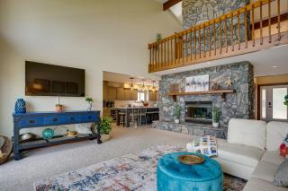 Lakefront Syracuse Home with Deck and Private Dock! - 5