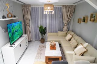 2BR SkyHome at Jade Masdar City - Al Qurayyah - 5